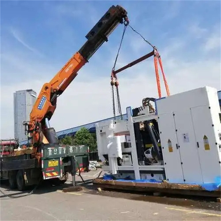 浩口镇吊集装箱的吊车电话